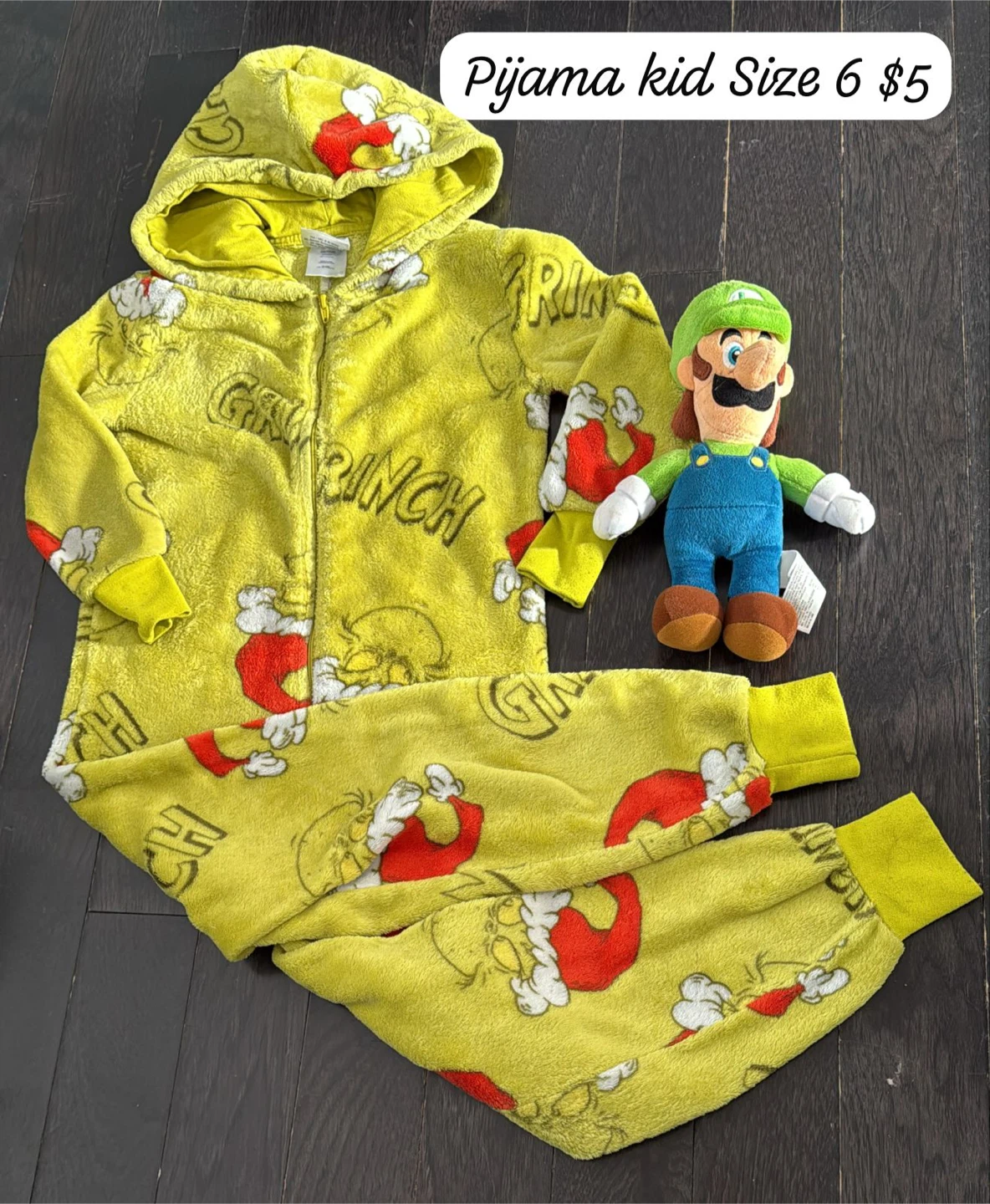 Dinosaur & Grinch Pajama Suit Kid Size 6 - photo 2