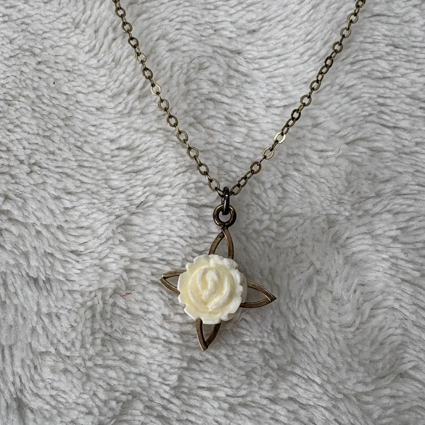 Vintage 60s Rosenfeld Gold Filled Rose Necklace Earring Set - photo 4