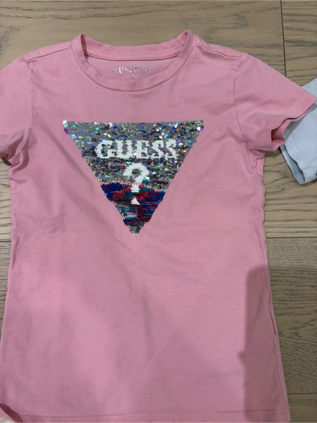 Ages 6-7 - Girls’ T-Shirts Bundle - photo 2