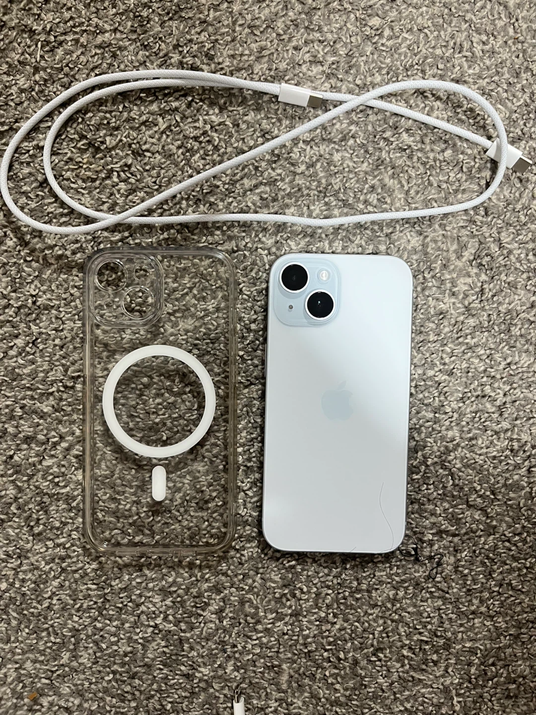 iPhone 15 - 128 GB - White