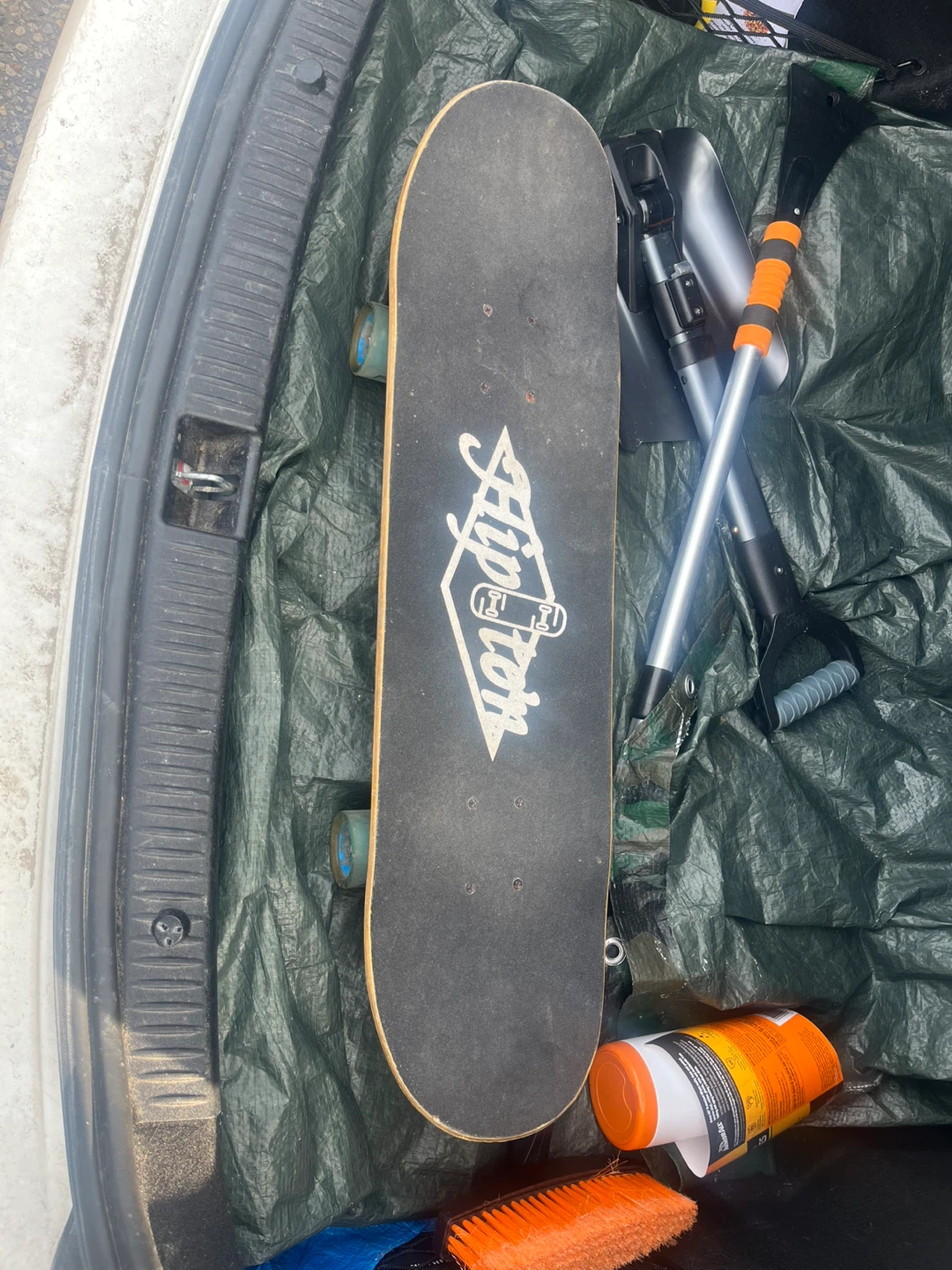 Flip-Top Skateboard