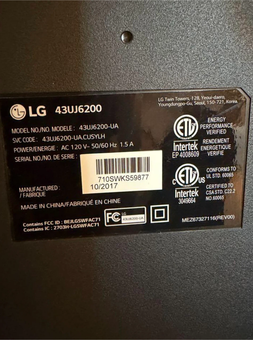 LG 43" Smart 4K UHD TV - photo 4