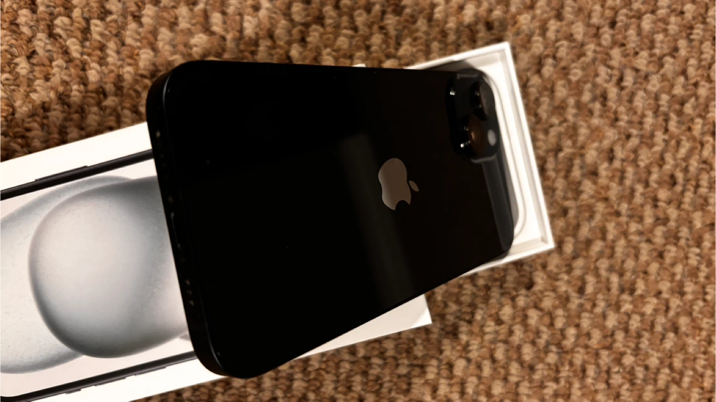 Apple iPhone - photo 2