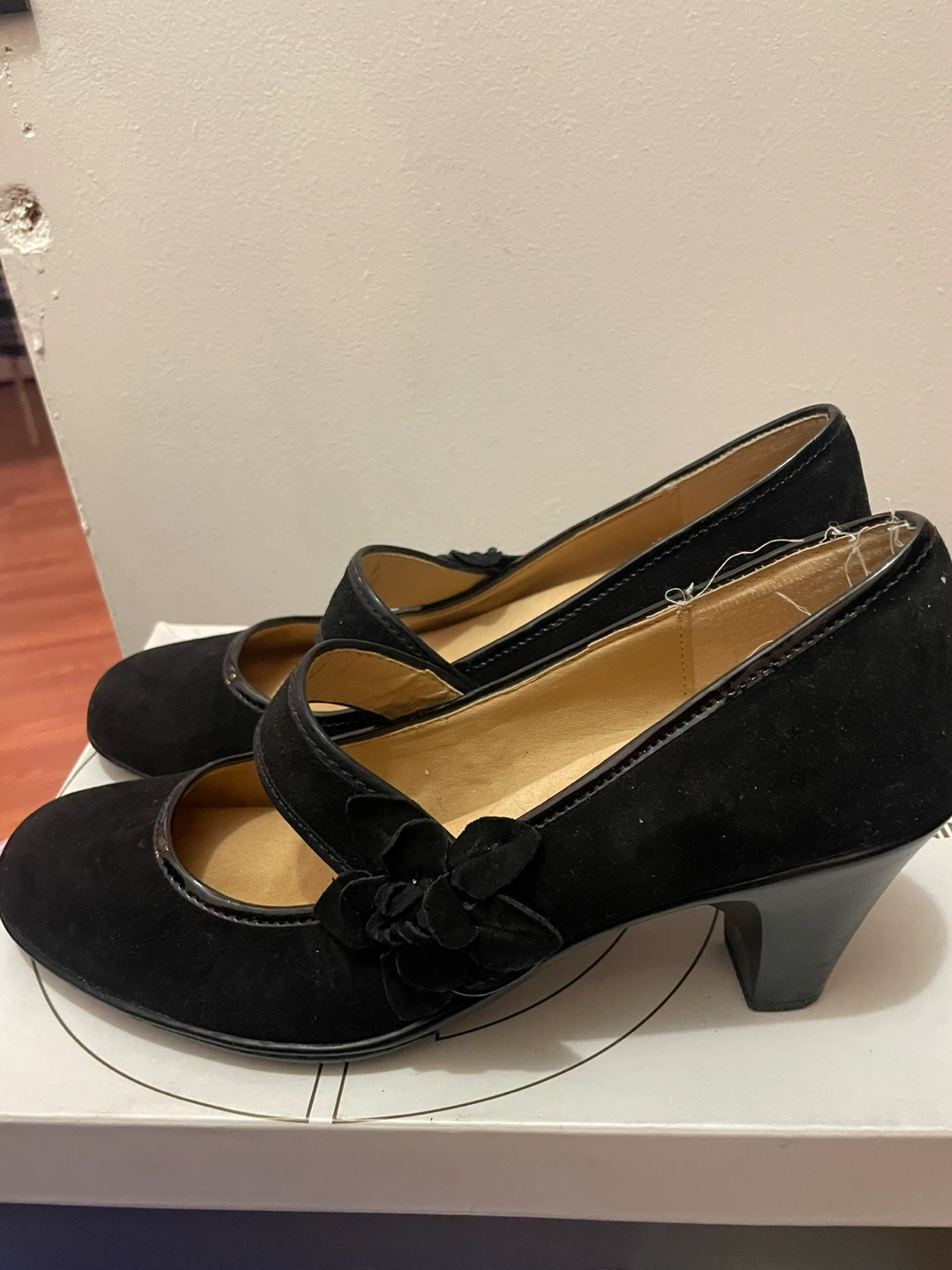 Softspots Black Suede Mary Jane Flower Heels - photo 2