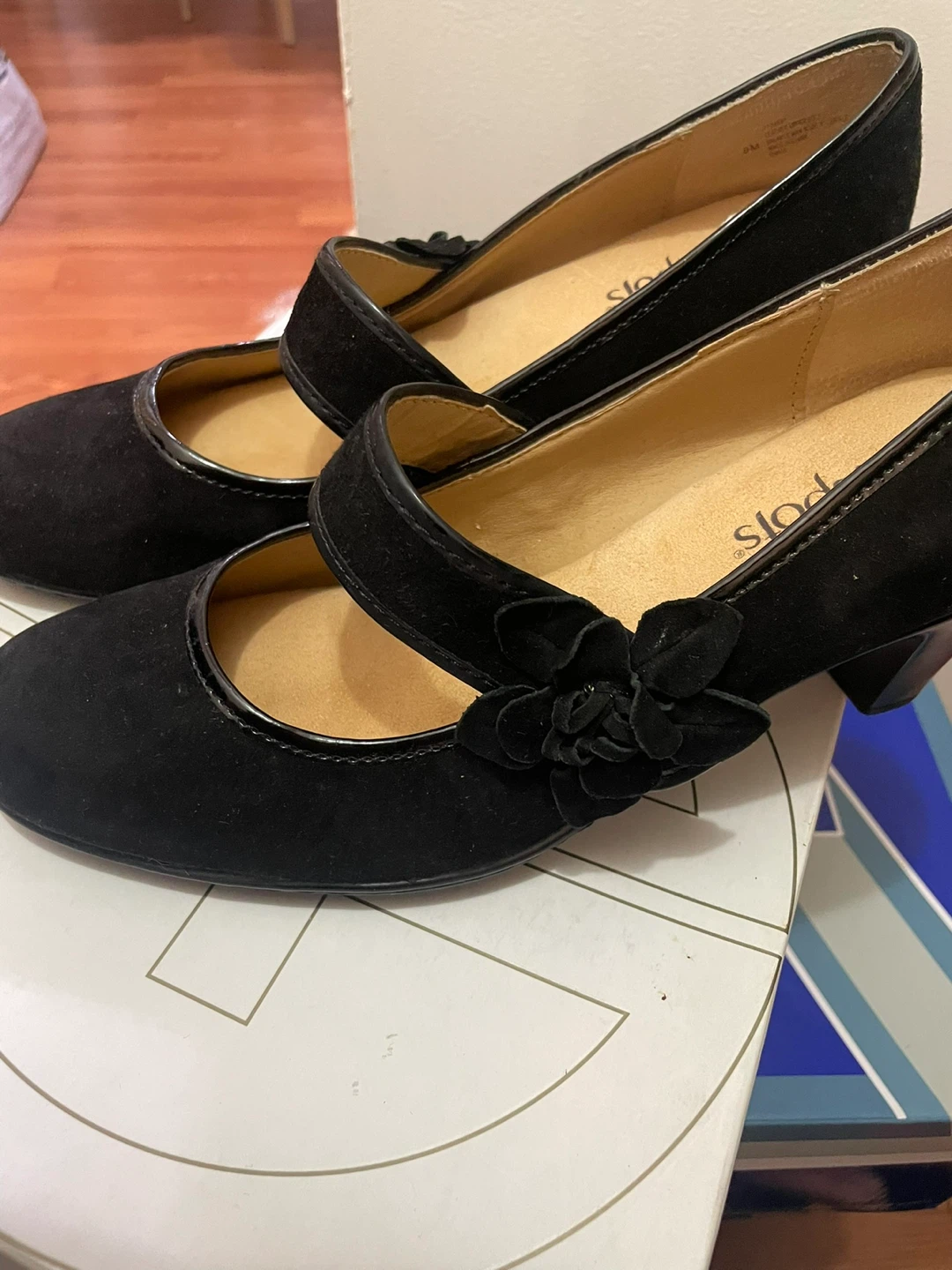 Softspots Black Suede Mary Jane Flower Heels - photo 5