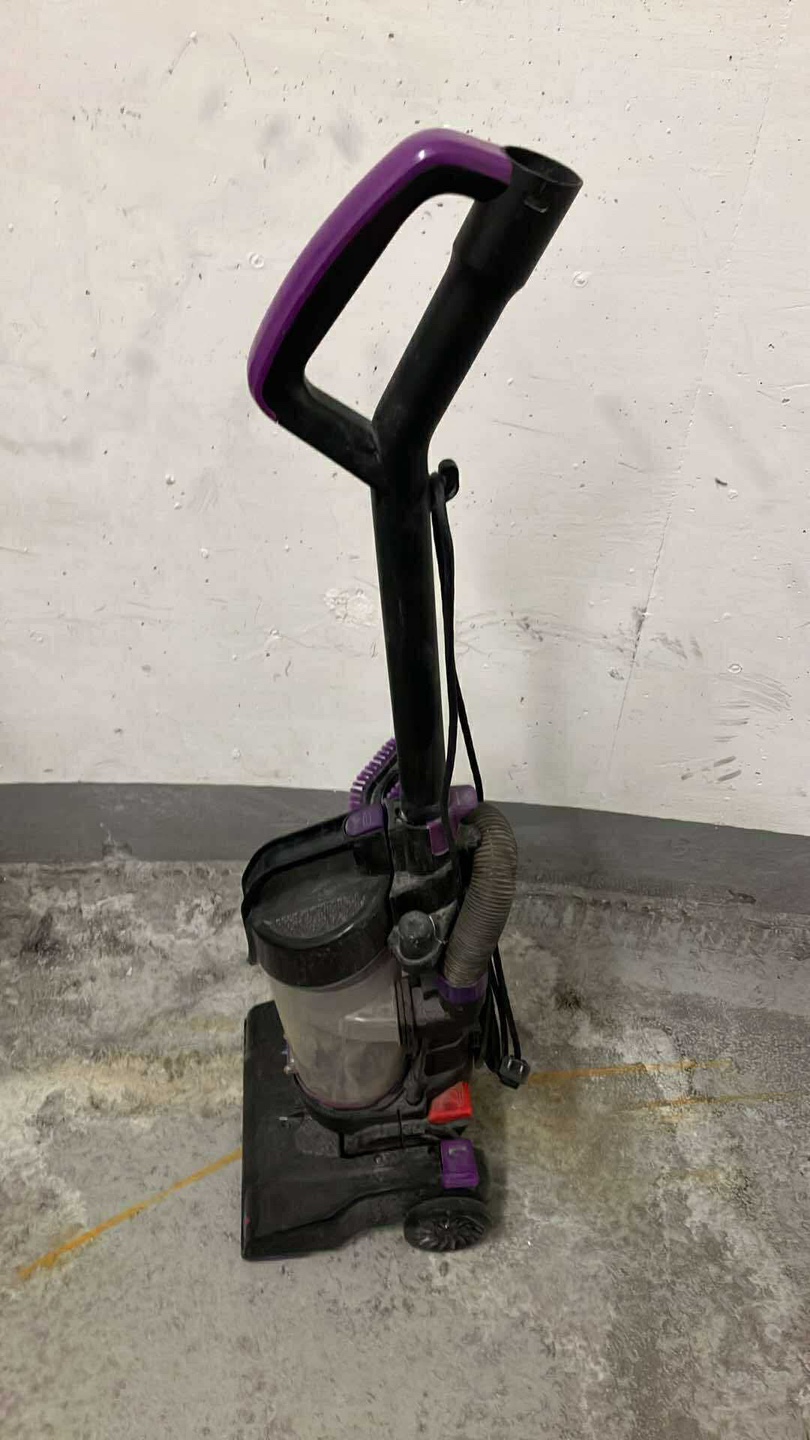 Blssell vacuum cleaner - photo 2