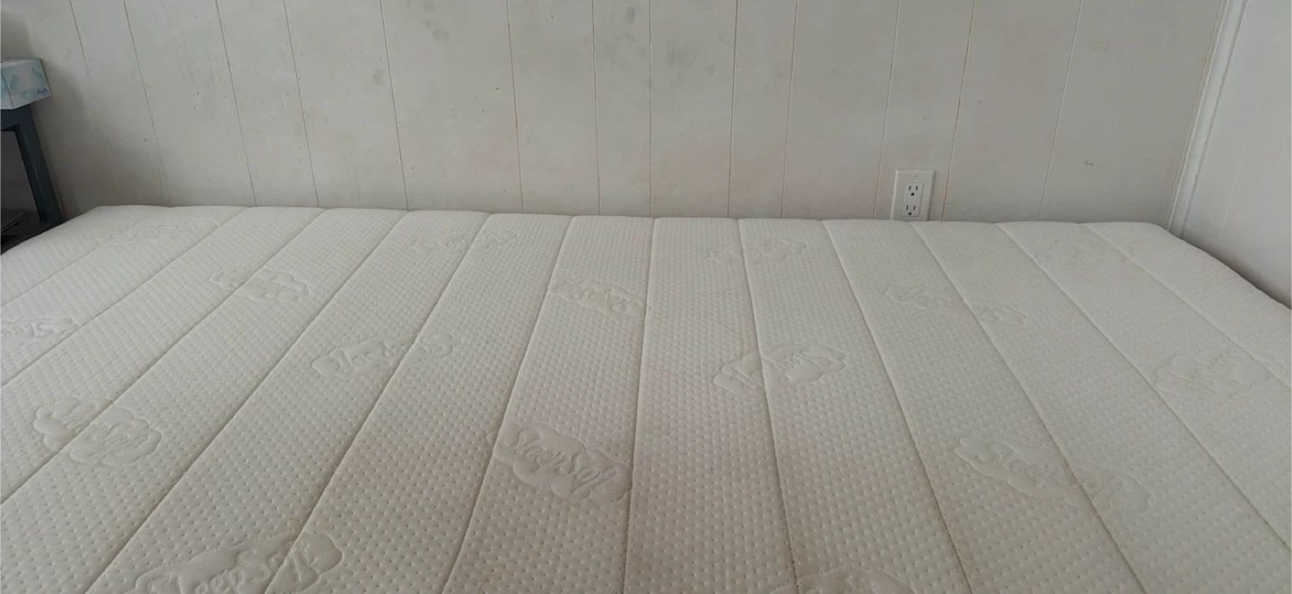 SleepSoft Queen Mattress - photo 3