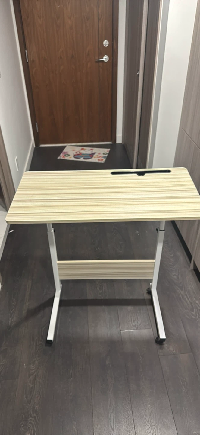 Manual Adjustable Standing Desk – Mobile (Beige Wood Finish)