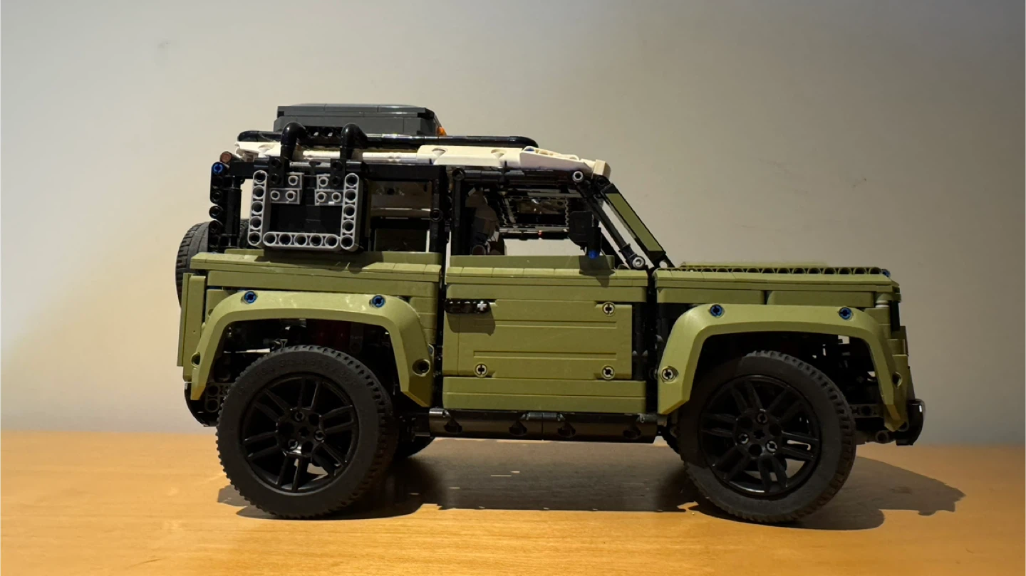 LEGO Technic Land Rover Defender (42110)