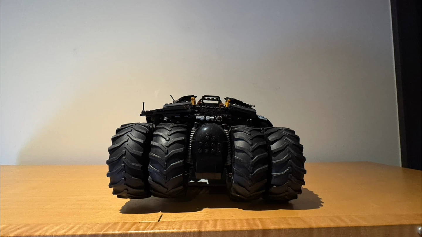 LEGO Batman Tumbler (76023) - photo 3