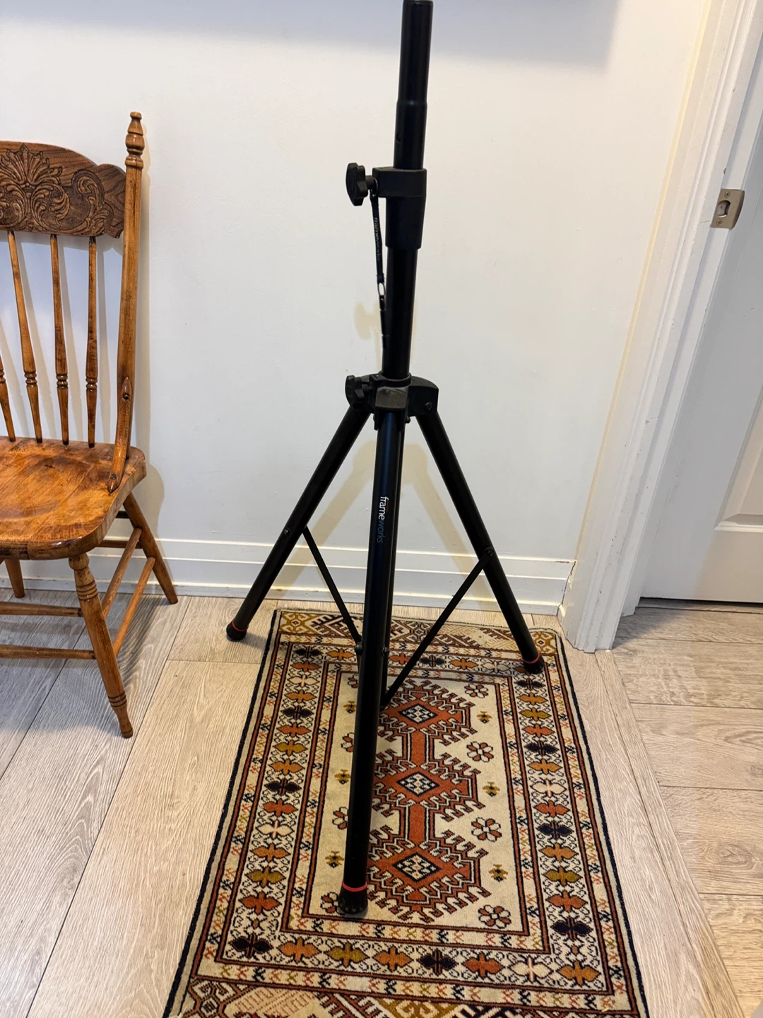 Frameworks Speaker Stand - photo 3