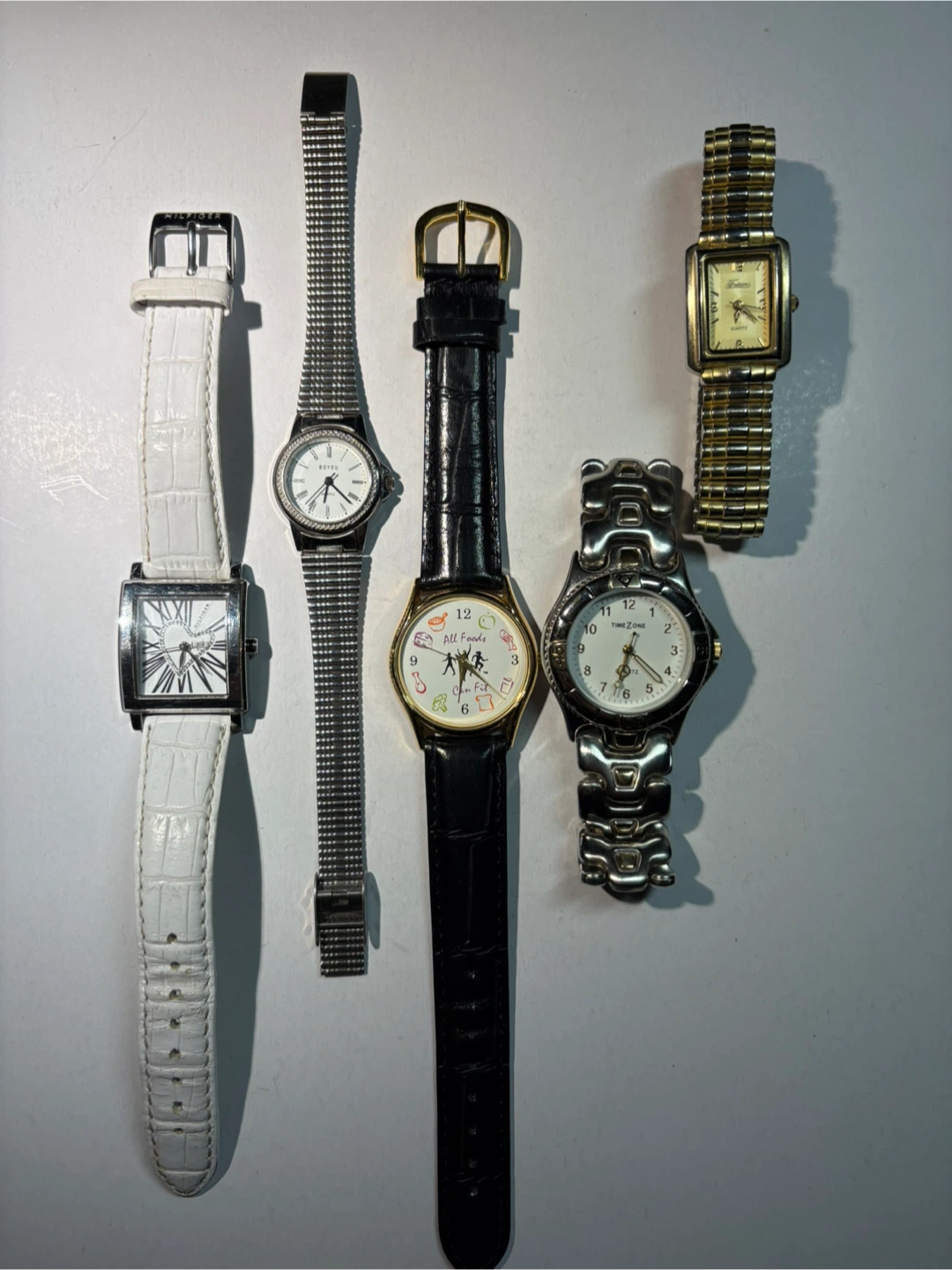 Lot of 5 women’s watches including a Tommy Hilfiger.