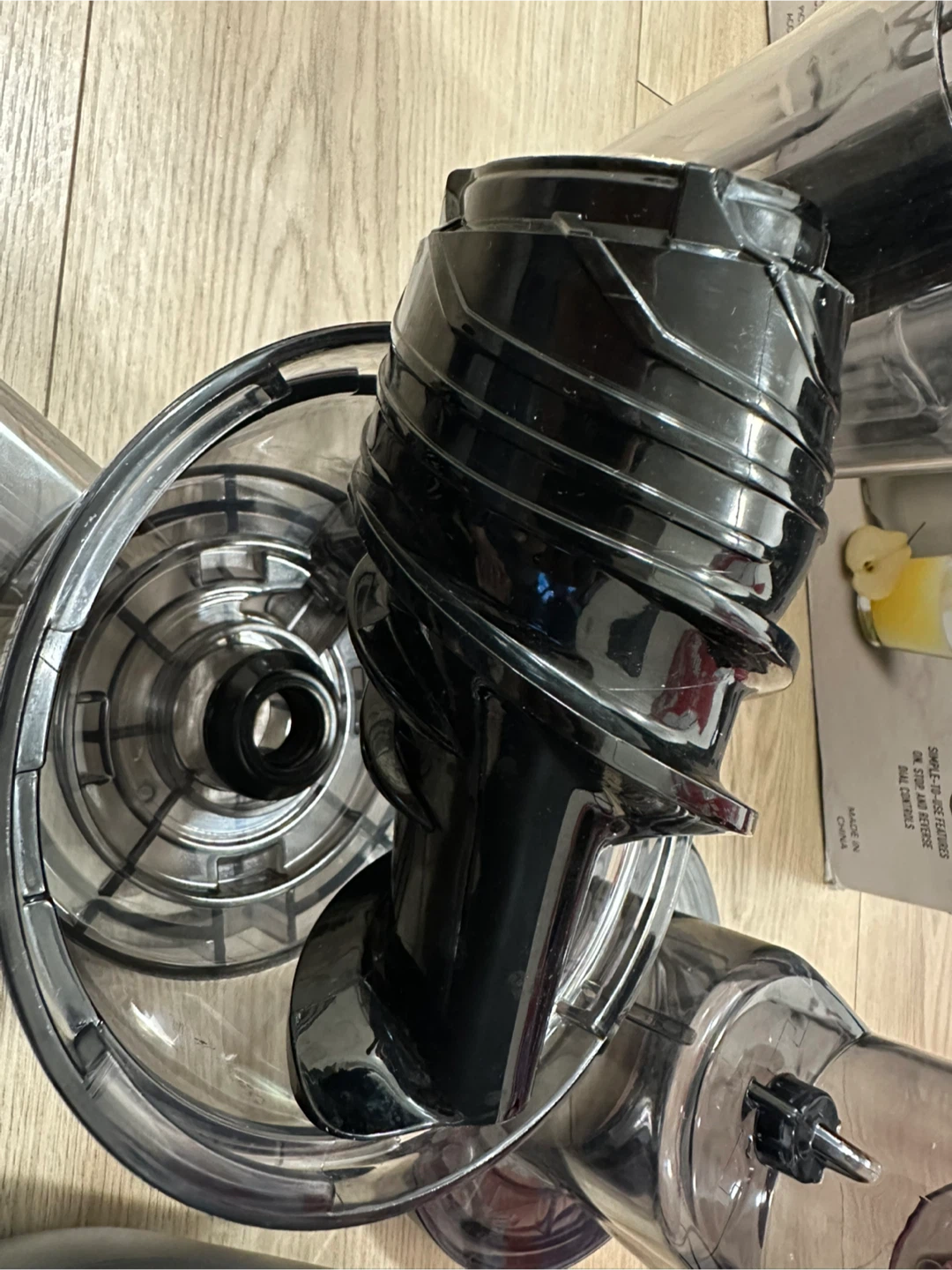 Cuisinart Slow Juicer - photo 4