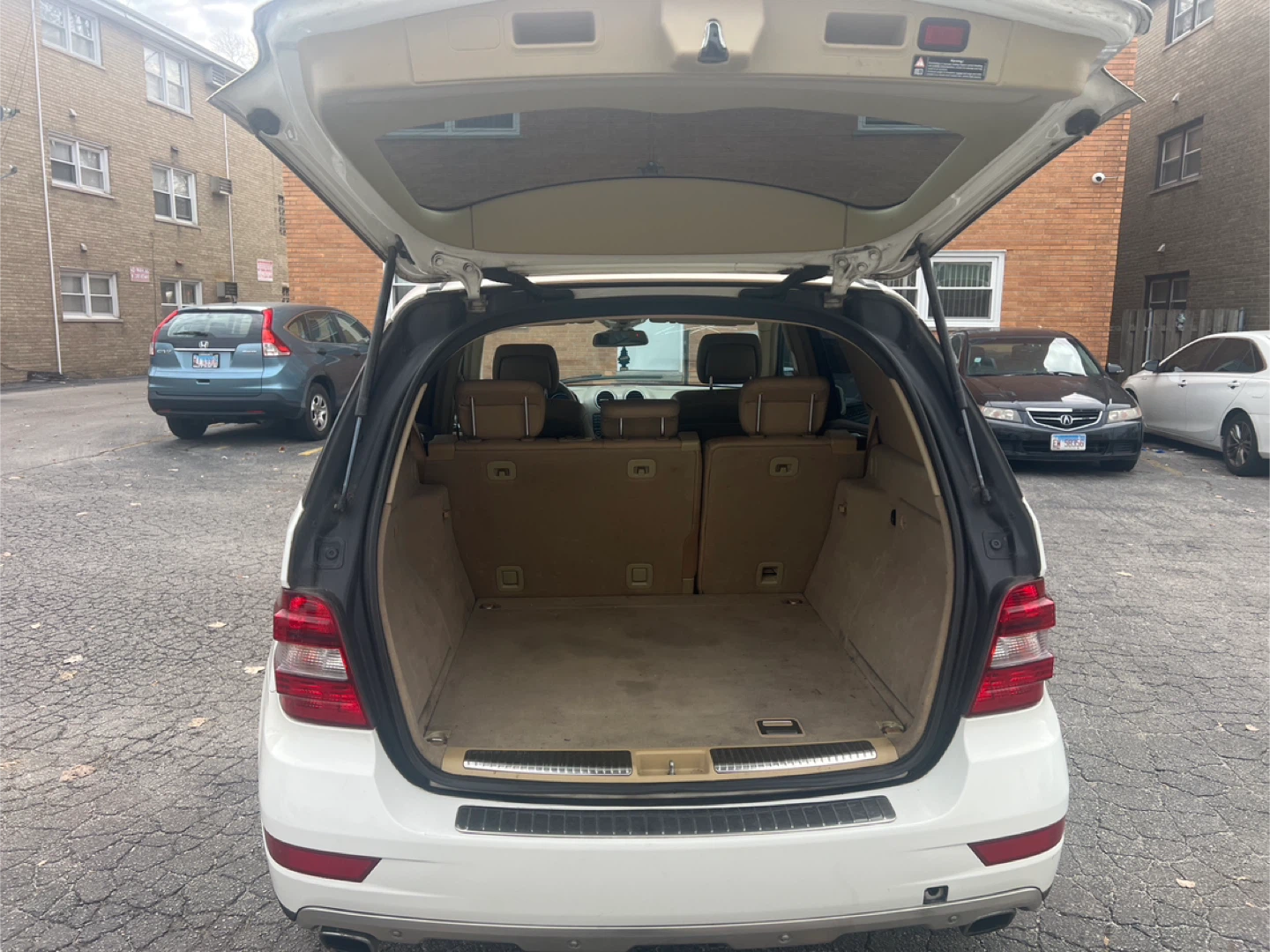 **** Mecanic special*** 2011 Mercedes ML 350 - photo 3