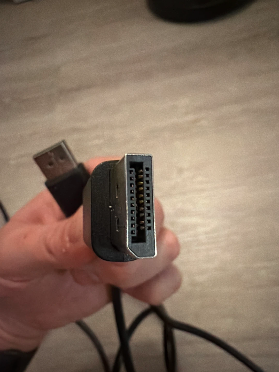 DisplayPort to DisplayPort Cable (Male-to-Male) – New - photo 3