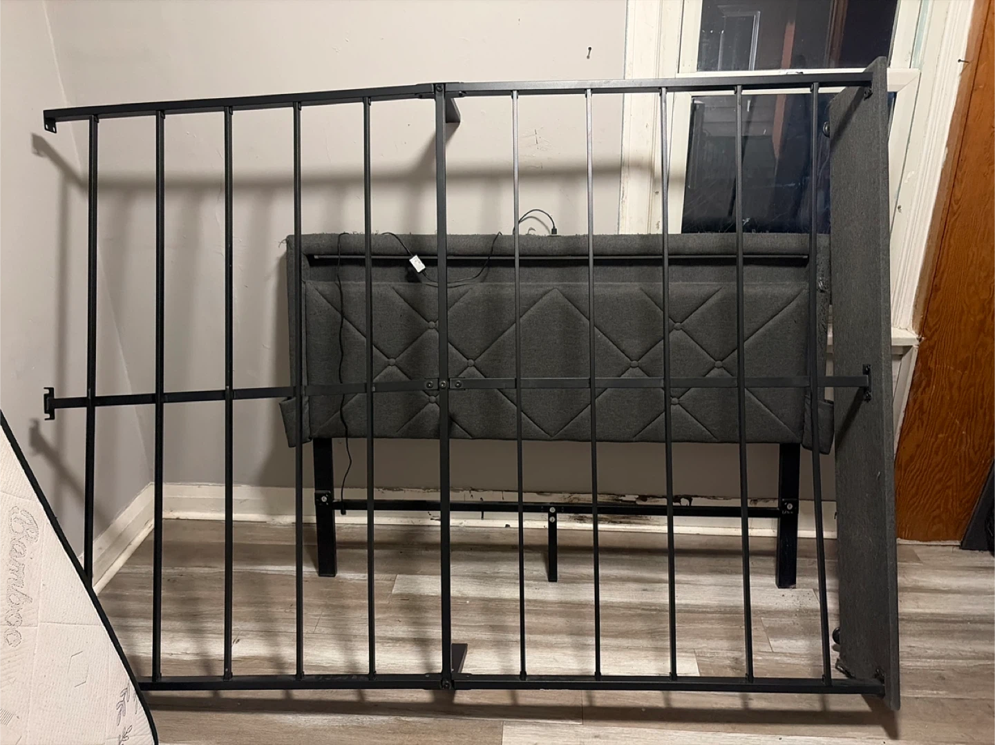 Metal Bed Frame with Headboard