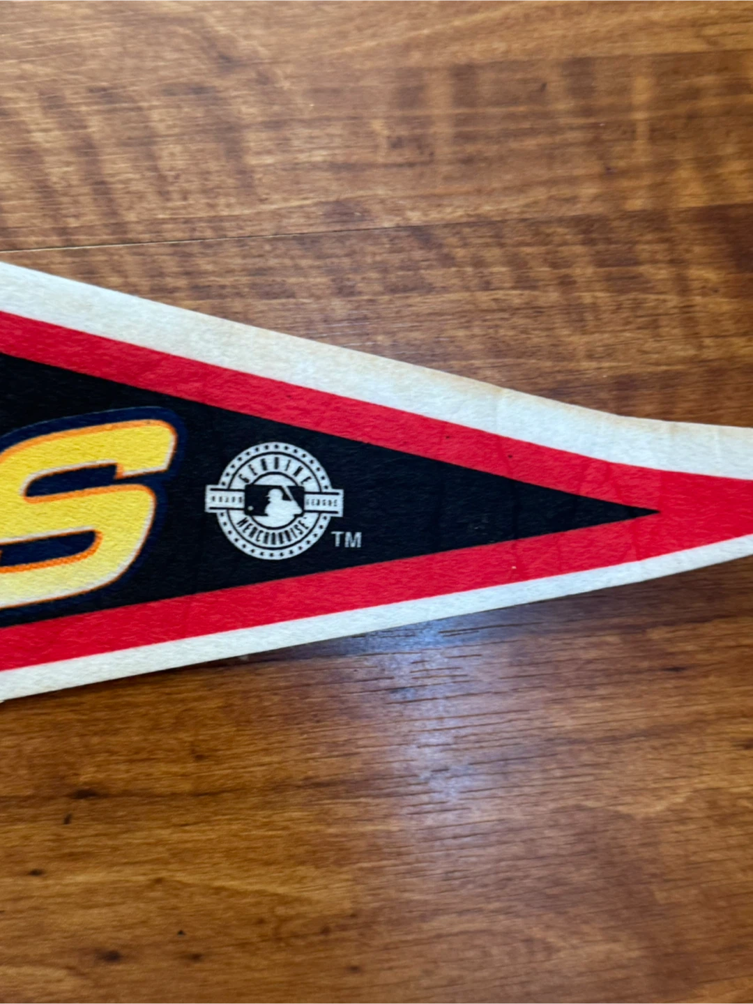 New York Yankees vs. New York Mets Subway Series Pennant 2000 - photo 5