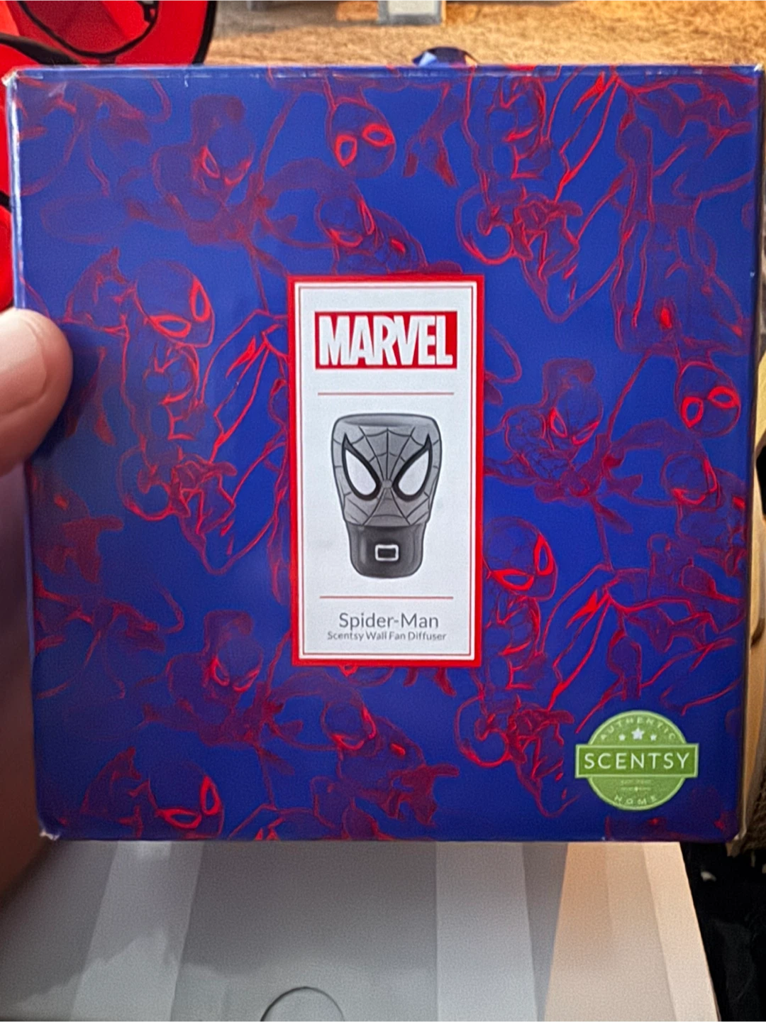 (New in box) Spider-man scentsy wall fan diffuser - photo 2