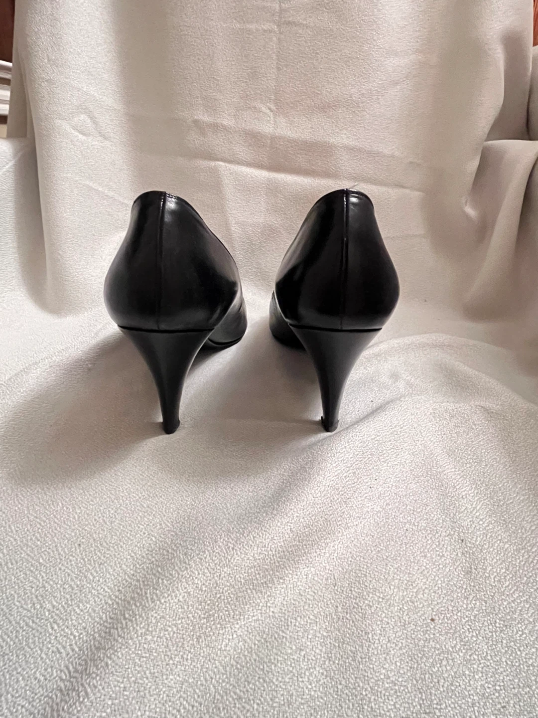 Bruno Magli Black Leather Peep-Toe Heels with Flower Detail - photo 4