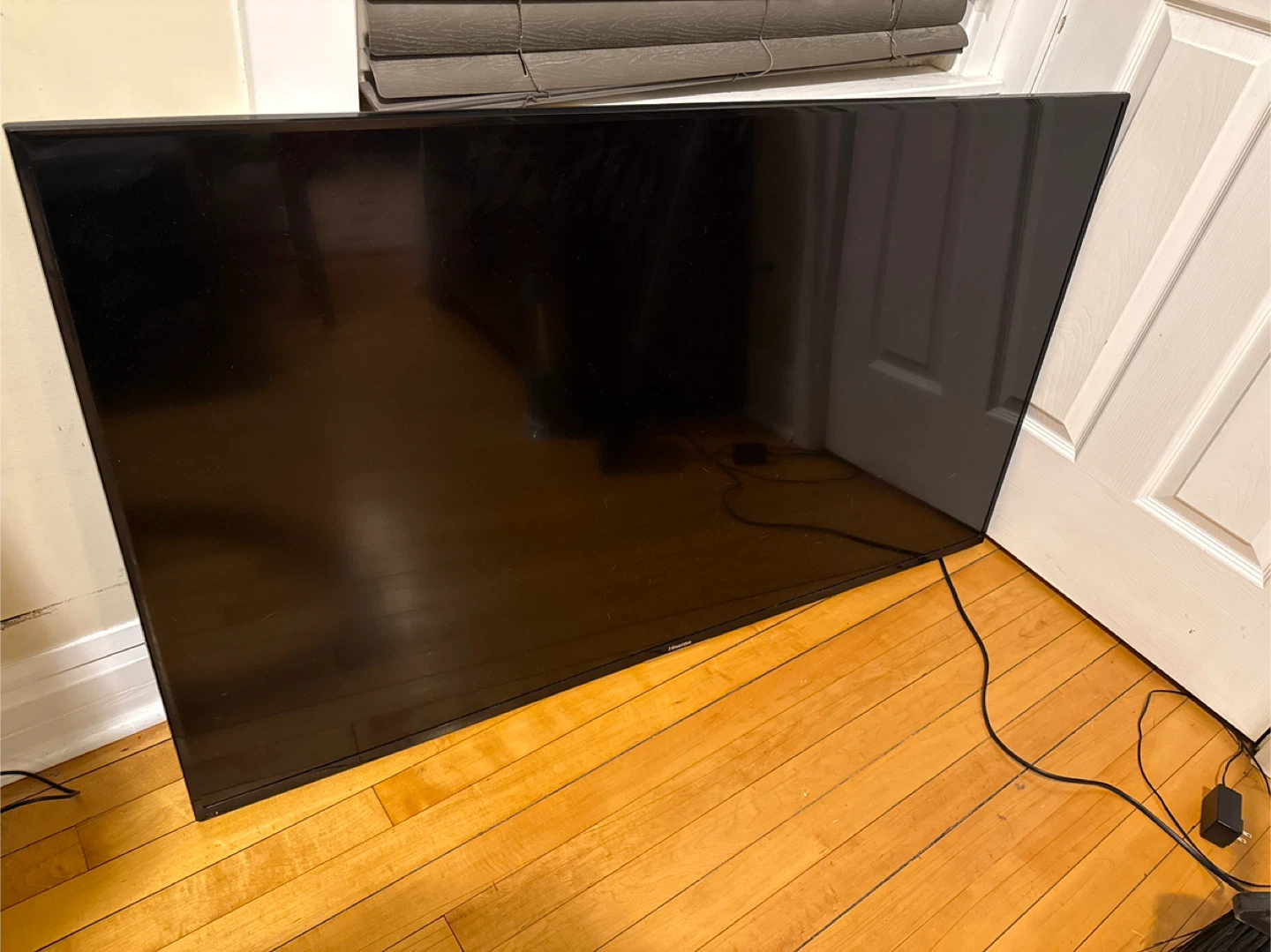 Hisense Flat Screen TV