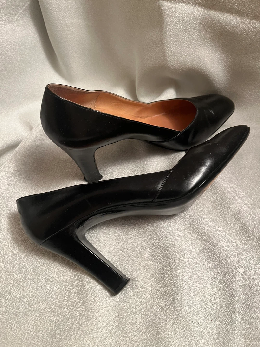 Raphael Black Leather Heeled Pumps - Made in Italy - photo 4