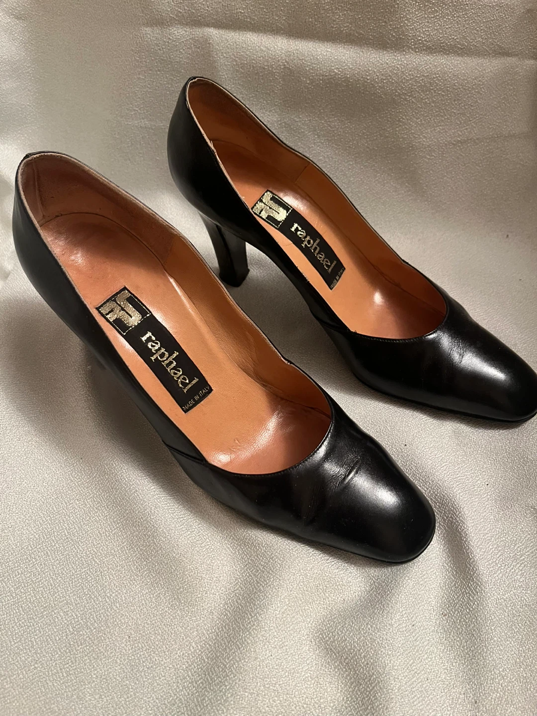Raphael Black Leather Heeled Pumps - Made in Italy - photo 2