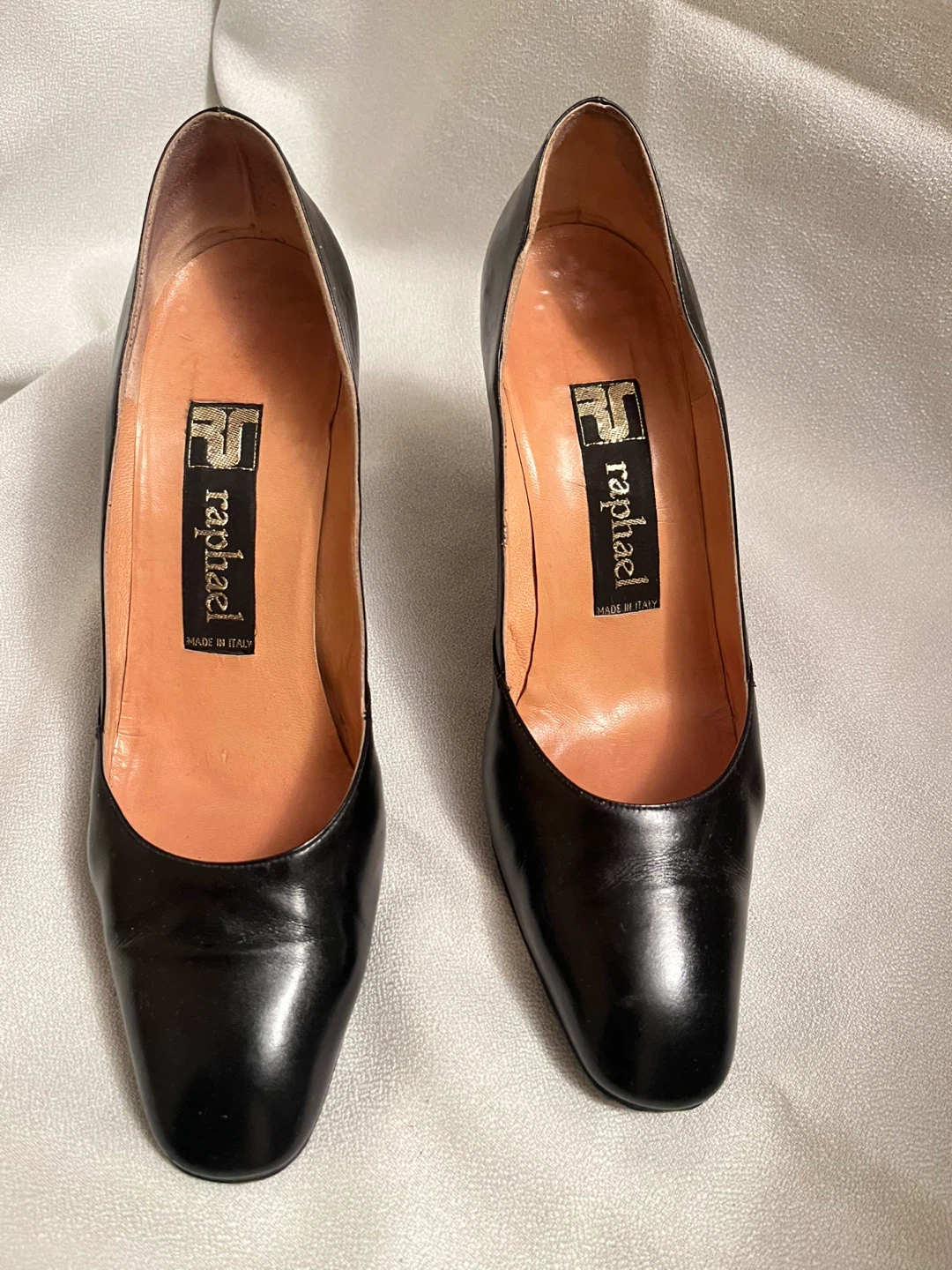 Raphael Black Leather Heeled Pumps - Made in Italy
