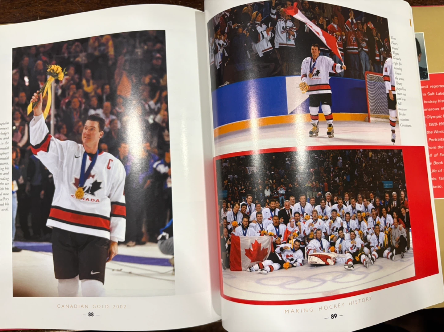 Canadian Gold 2002 men’s & women hockey book - photo 4