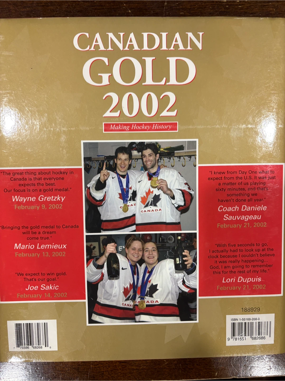 Canadian Gold 2002 men’s & women hockey book - photo 2