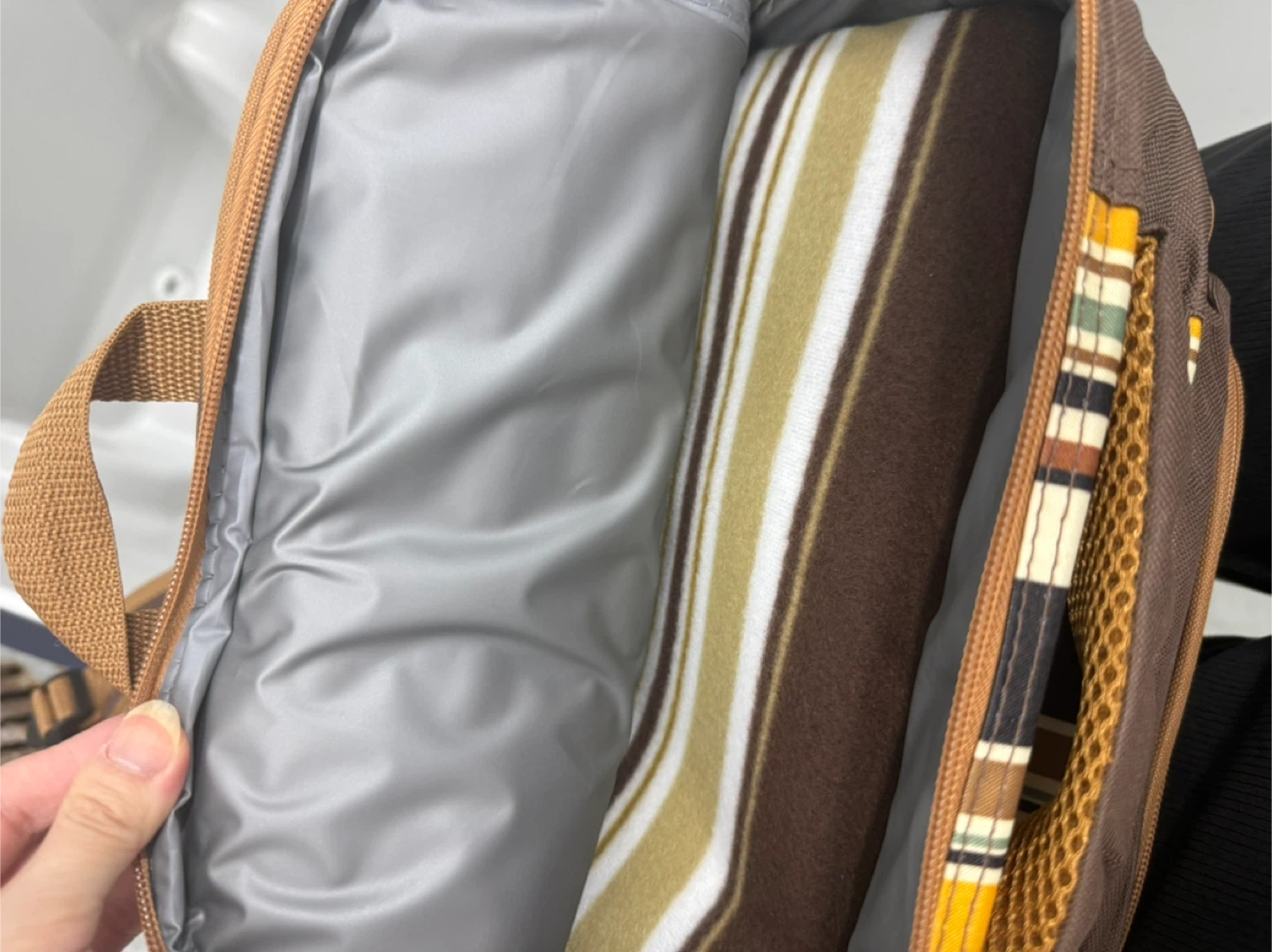 Brown Striped Picnic Backpack Set - photo 2