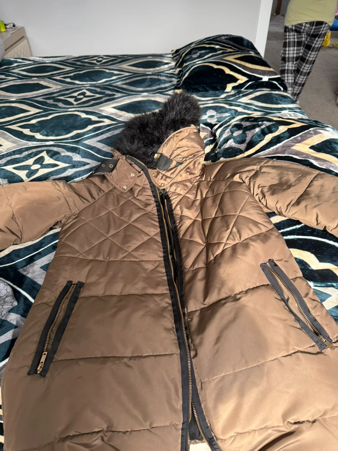 Zara Basic Brown Puffer Coat with Fur Hood - Size L - photo 2
