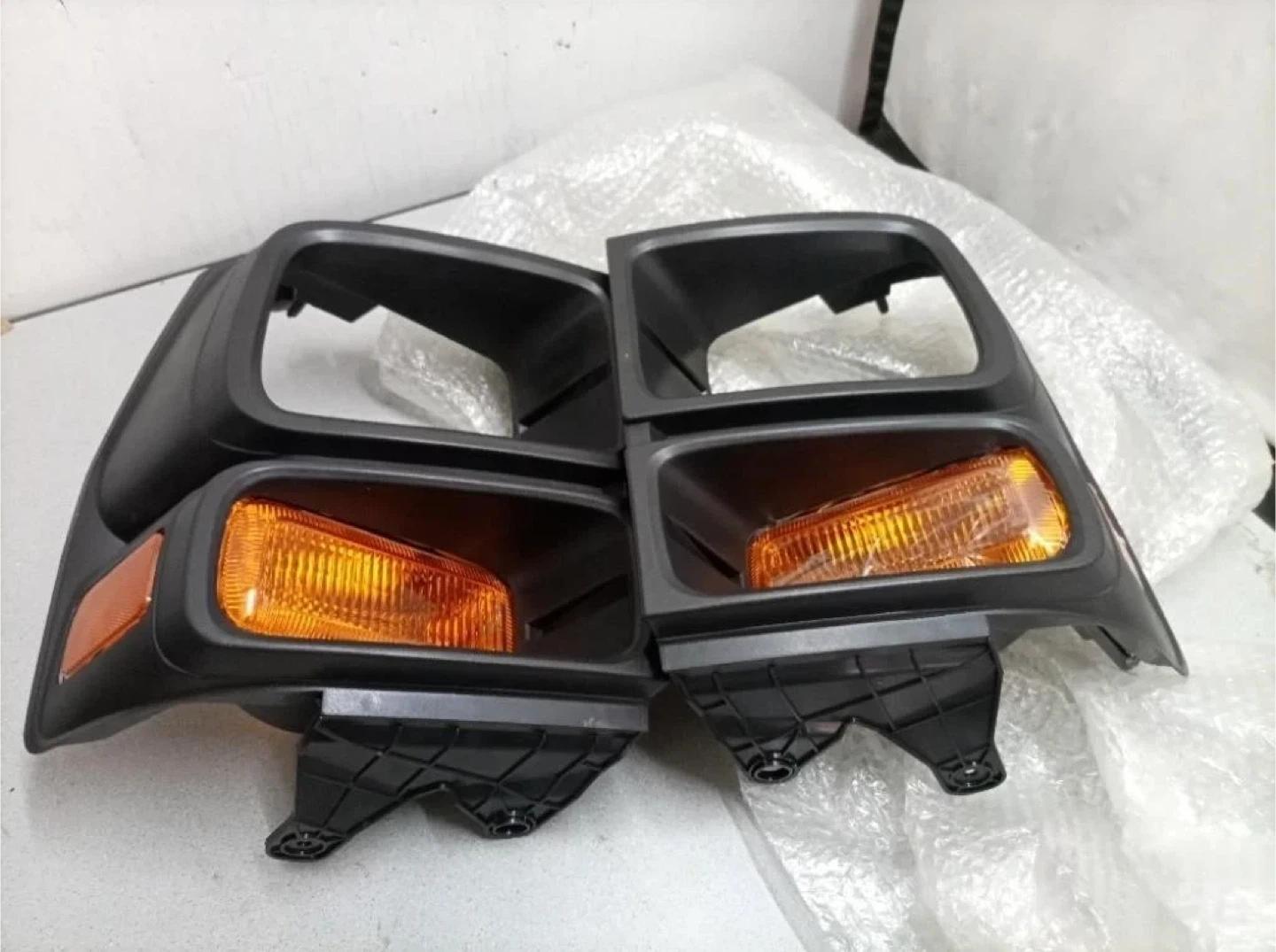 HECASA Pair Front Headlight Bezels - Ford - New - photo 5