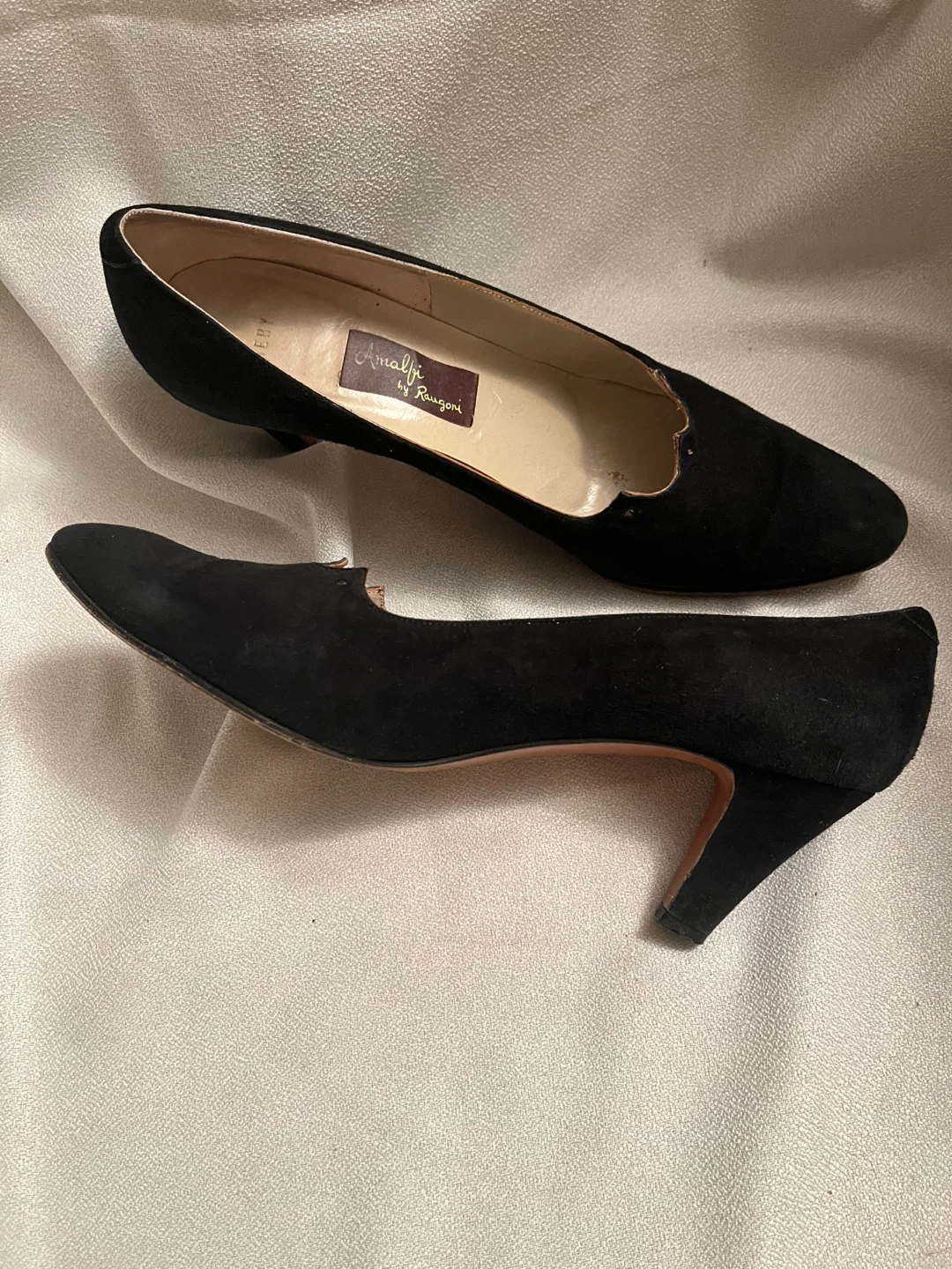 Black Suede Pumps by Amalfi by Rangoni - photo 2