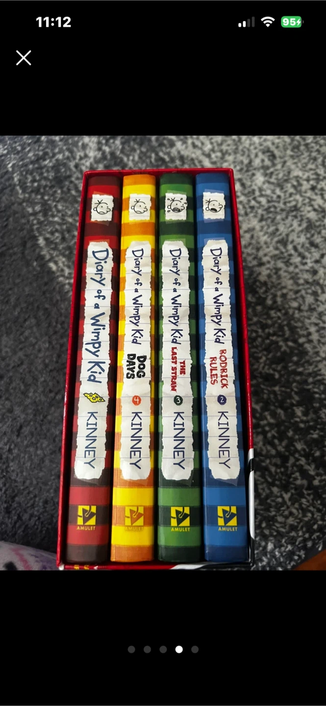 Diary of a Wimpy Kid Books 1-4 Box Set - photo 4
