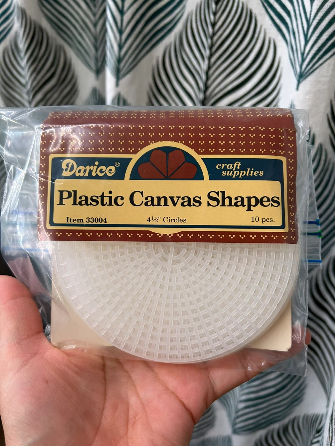 Plastic canvas shapes 10 pcs 🧡