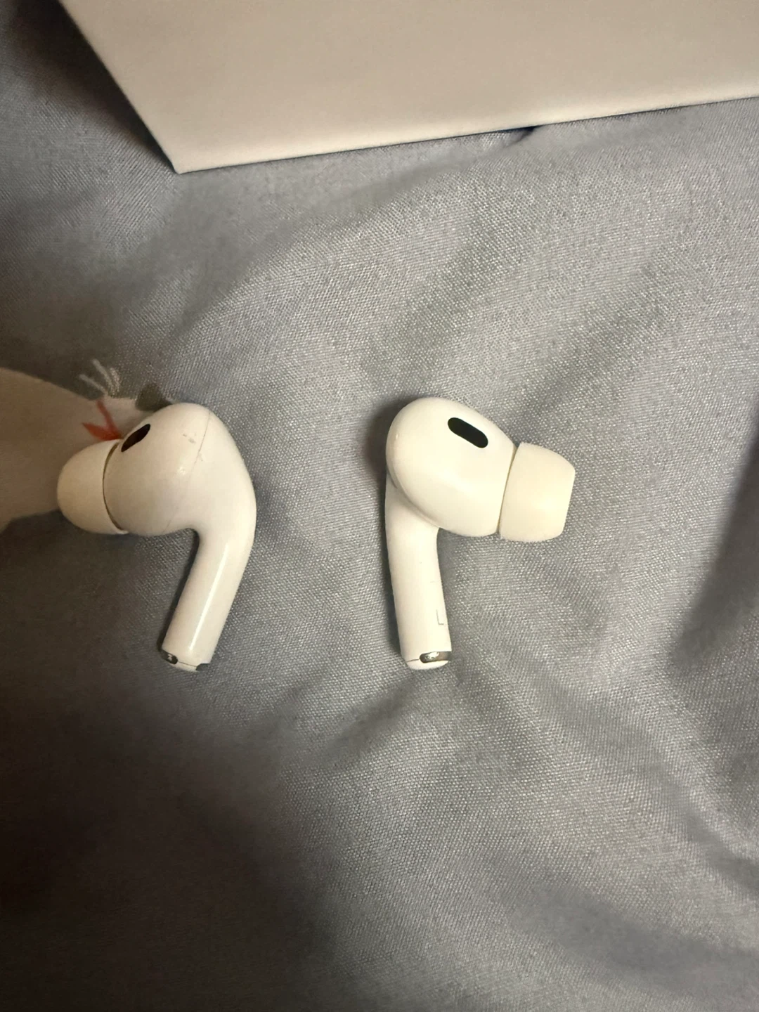 Apple AirPods Pro (2nd generation) only pods without case - photo 3