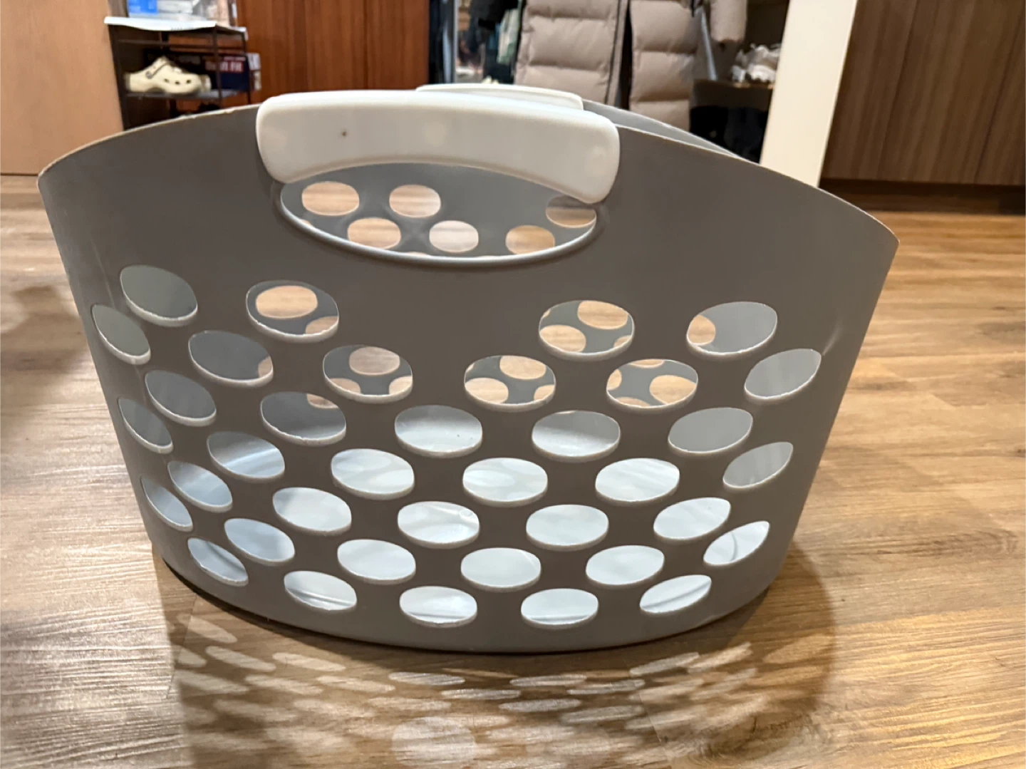Grey Laundry Basket with White Handles - photo 3