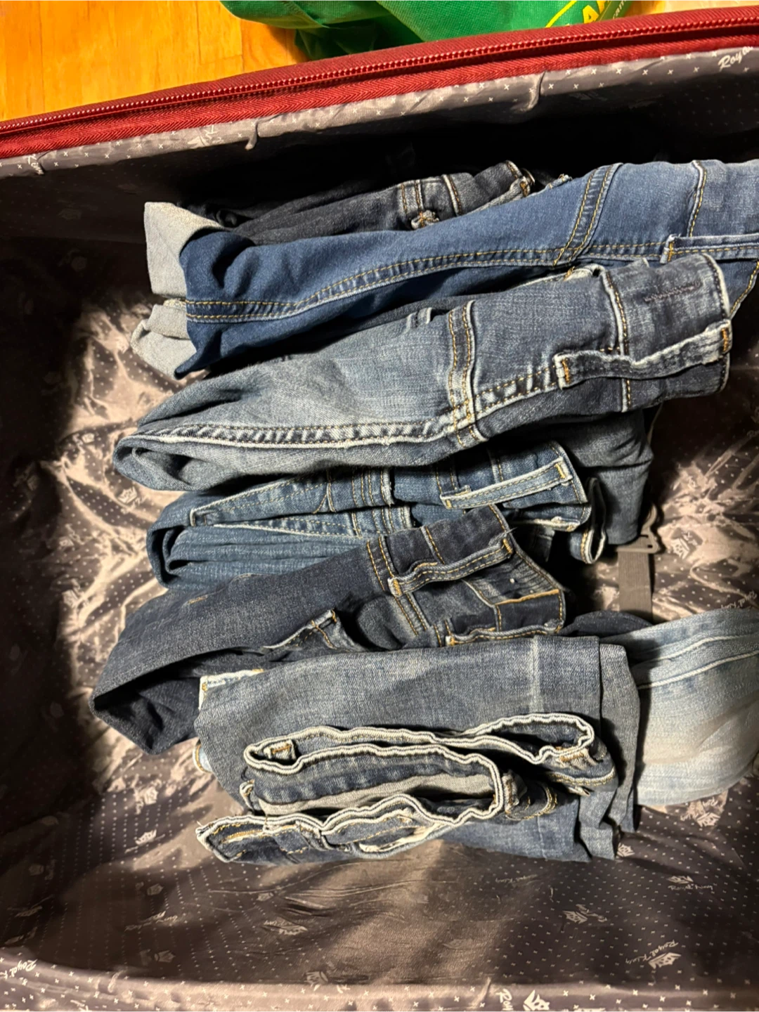 Abercrombie & Fitch Harper Super Skinny Jeans - Size 24