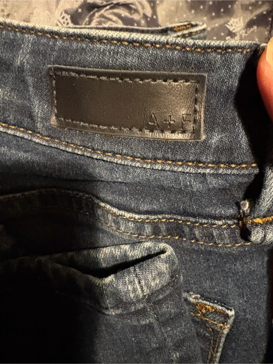 Abercrombie & Fitch Harper Super Skinny Jeans - Size 24 - photo 4