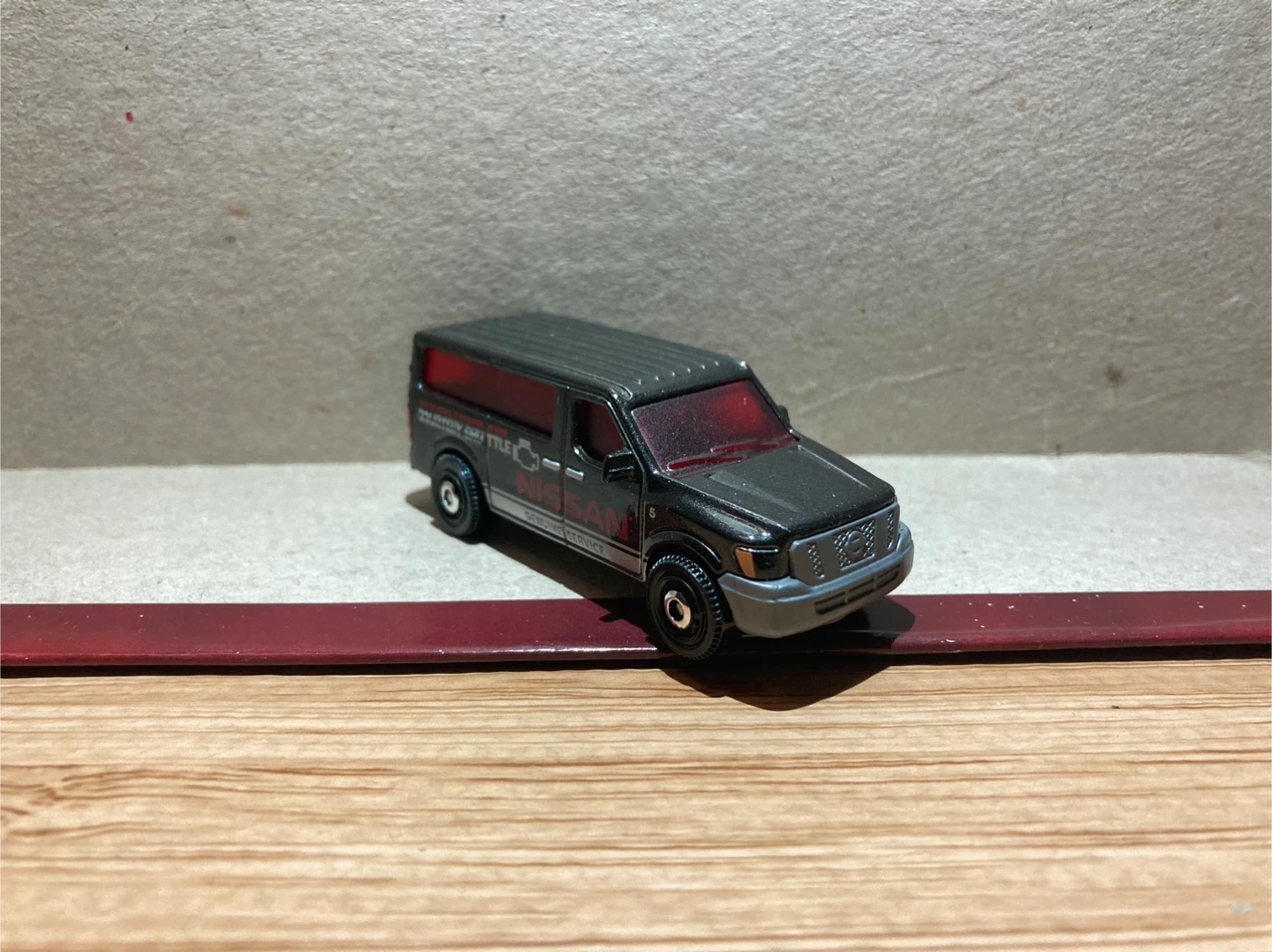 Matchbox Loose / 2014 Nissan NV Van