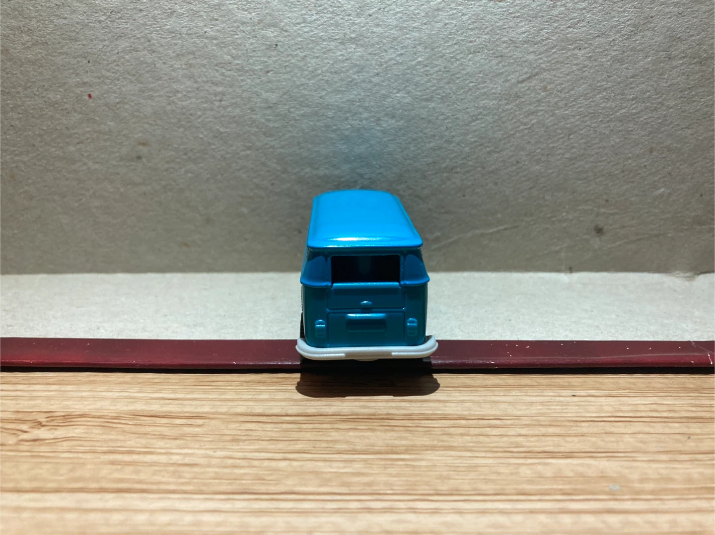 Matchbox Loose / Volkswagen Delivery Van - photo 4