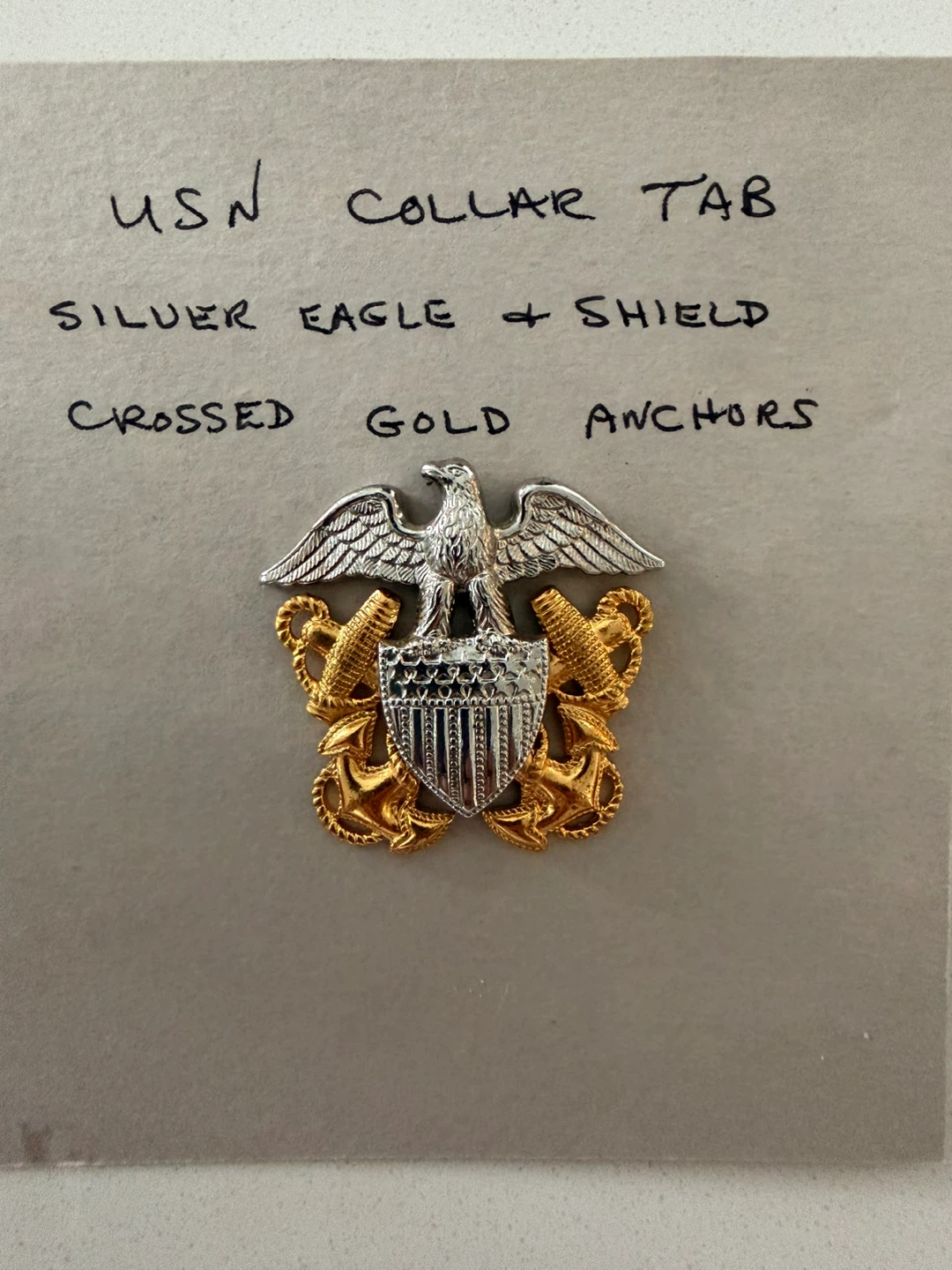 Vintage US Navy Collar Insignia – Eagle & Crossed Anchors - photo 3