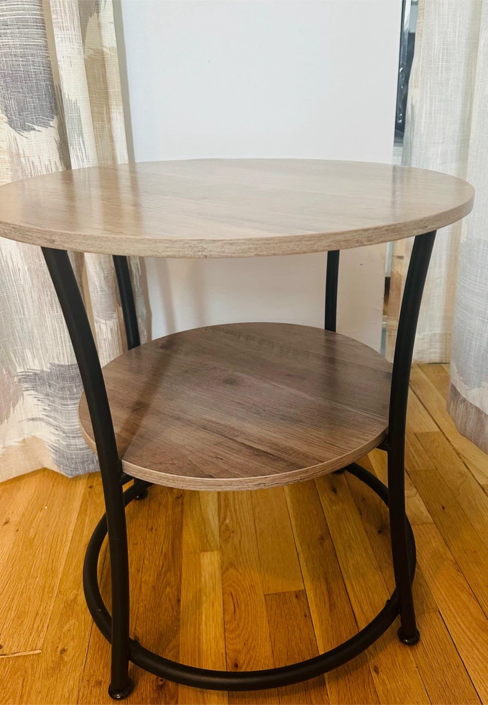 Round Two-Tier Side Table - photo 2