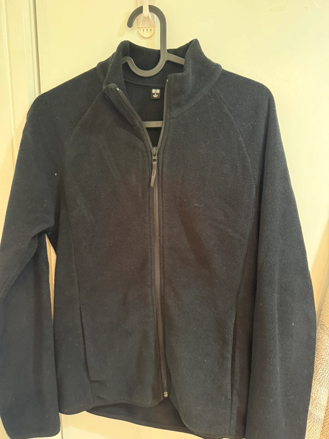 UNIQLO Fleece Jacket - Black - Size M