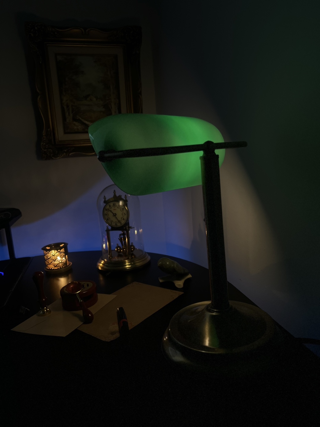 Antique Banker's Lamp – Antique Green Glass Shade & Brass Base - photo 3