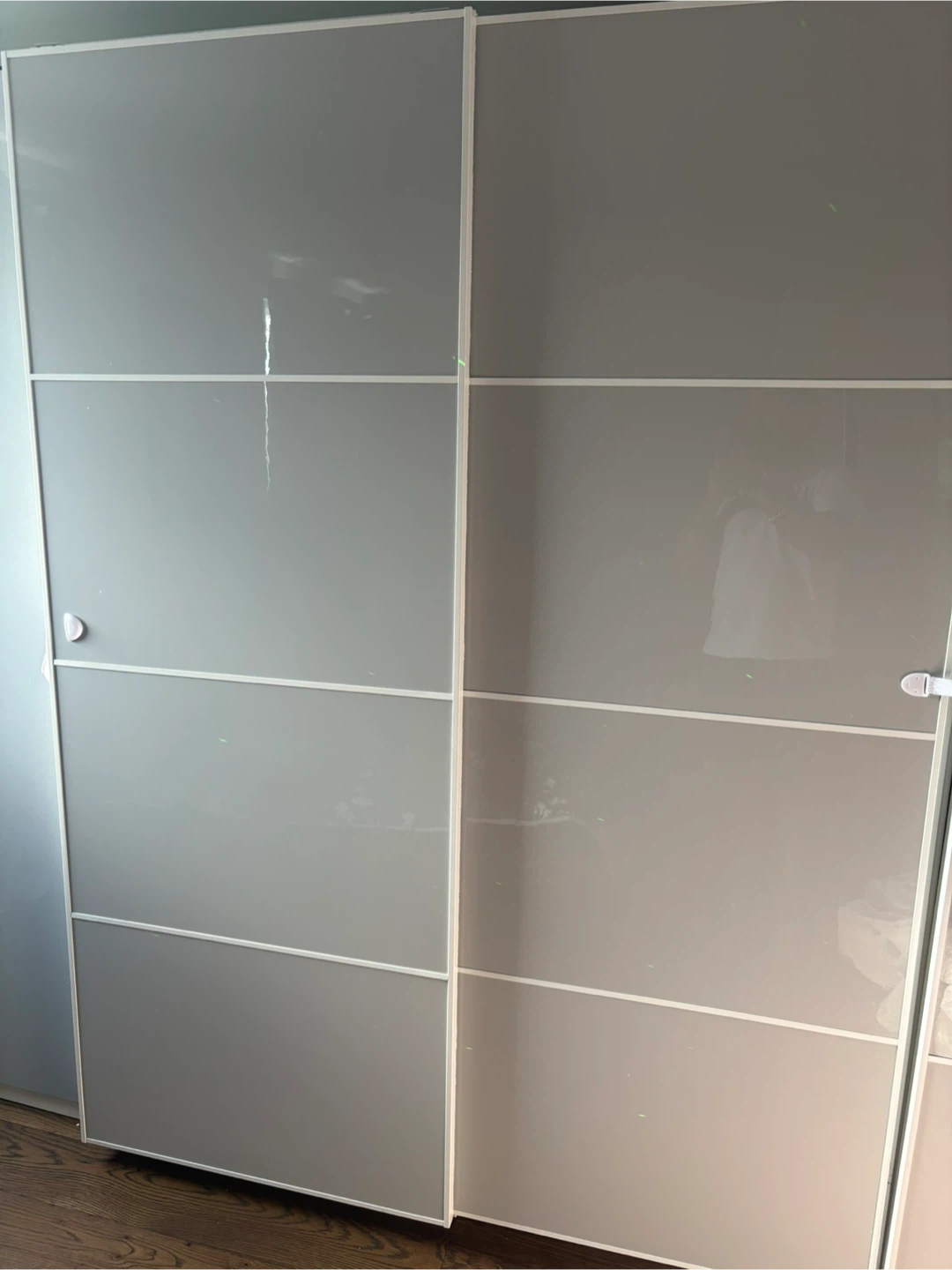 Wardrobe with sliding doors - photo 2