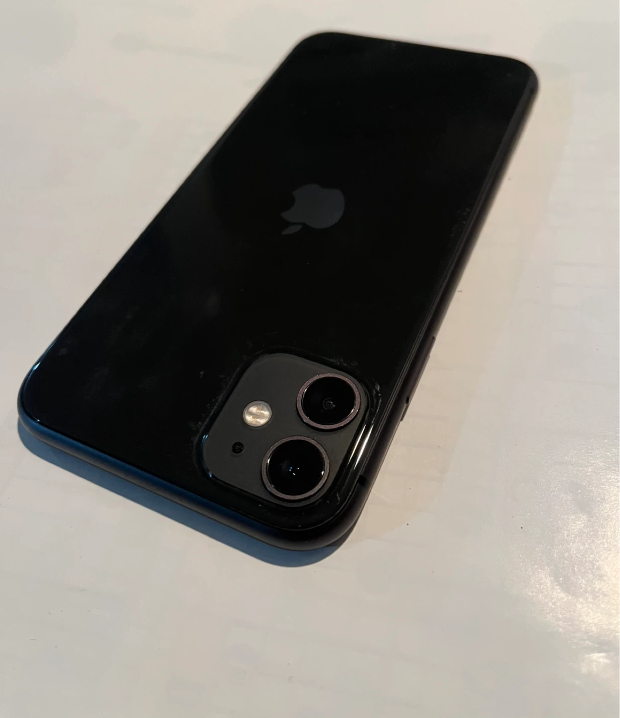 Apple iPhone 11 - Black, 64GB