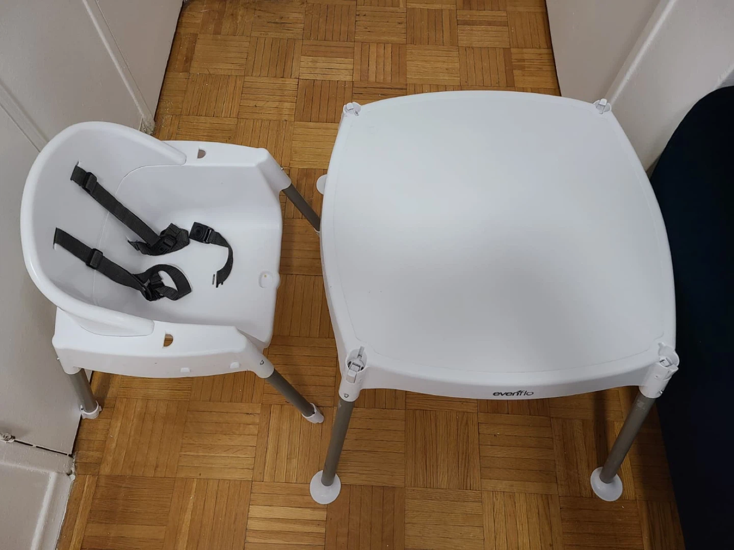 Evenflo White High Chair - photo 5