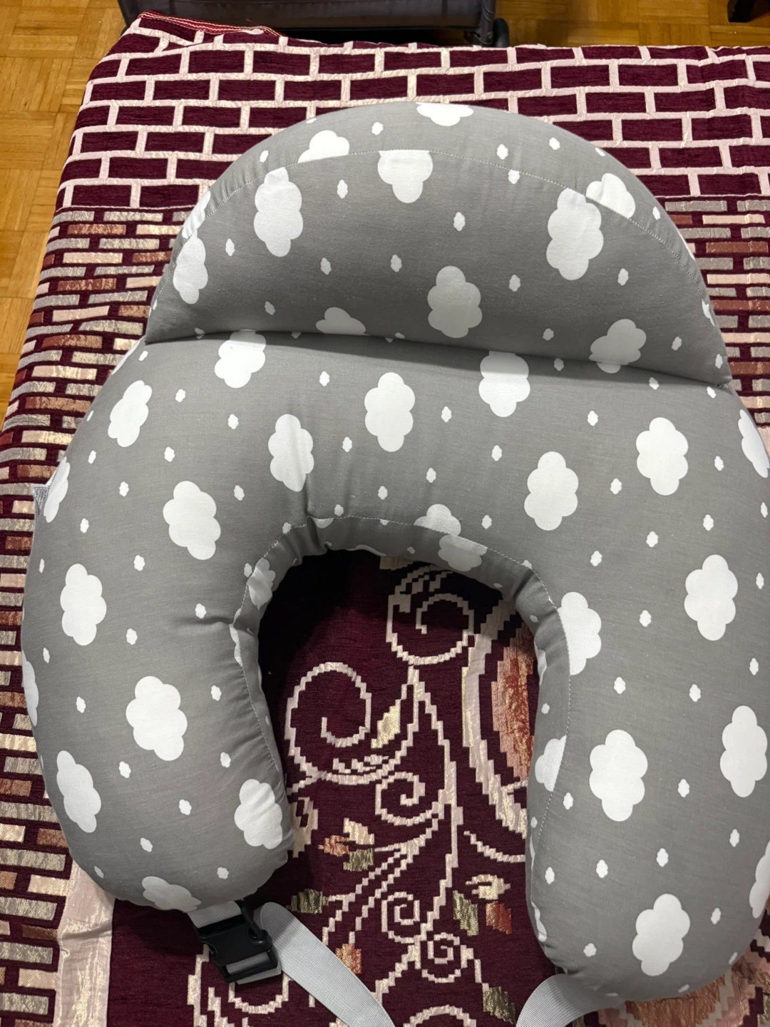 Grey Cloud Nursing Pillow - photo 3