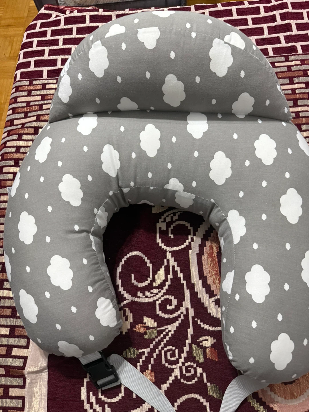 Grey Cloud Nursing Pillow - photo 2